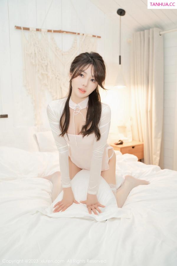 婠婠么  [XiuRen]高清写真图 2023.03.29 No.6489 婠婠么 丝袜美腿第28张图片